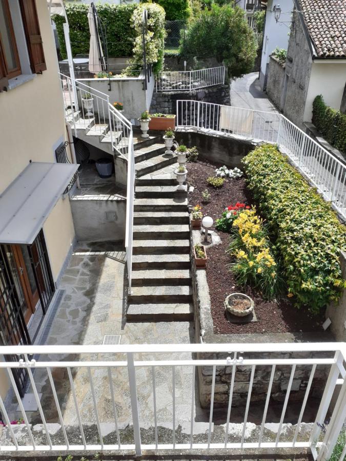 B&B-Foresteria Casa Della Musica Lake Como Mandello del Lario Extérieur photo